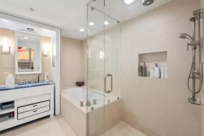 6899 Collins Ave #1810, Miami Beach, FL 33141 - Photo 27
