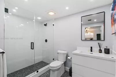 17555 Atlantic Blvd #UPH3, Sunny Isles Beach, FL 33160 - Photo 41