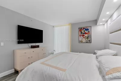 17555 Atlantic Blvd #UPH3, Sunny Isles Beach, FL 33160 - Photo 29