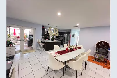13249 NW 9th Ln, Miami, FL 33182 - Photo 27