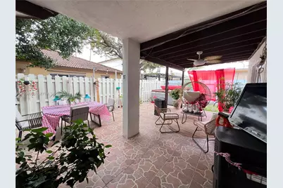 13249 NW 9th Ln, Miami, FL 33182 - Photo 45
