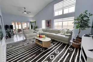 13249 NW 9th Ln, Miami, FL 33182 - Photo 15