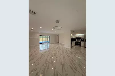 19253 Carolina Cir, Boca Raton, FL 33434 - Photo 1