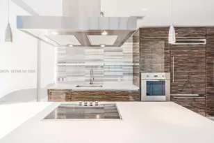 1100 Biscayne Blvd, Miami, FL 33132 - Photo 5