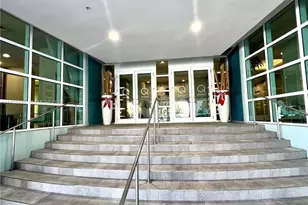 1900 N Bayshore Dr, Miami, FL 33132 - Photo 11