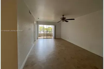 2880 N Oakland Forest Dr #206, Oakland Park, FL 33309 - Photo 5
