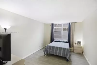 6600 Cypress Rd #105, Plantation, FL 33317 - Photo 11