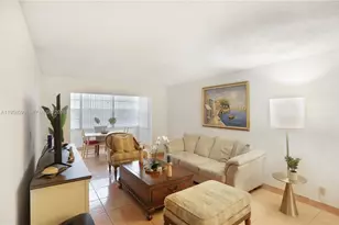 6600 Cypress Rd, Plantation, FL 33317 - Photo 9