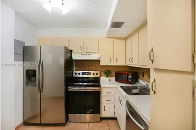 6600 Cypress Rd #105, Plantation, FL 33317 - Photo 47