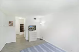 6600 Cypress Rd, Plantation, FL 33317 - Photo 15