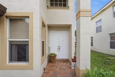 13351 SW 45th Dr, Miramar, FL 33027 - Photo 5