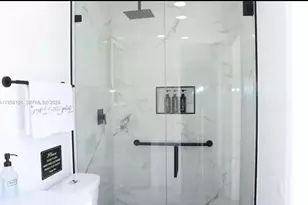 5750 N Andrews Ave, Oakland Park, FL 33309 - Photo 15