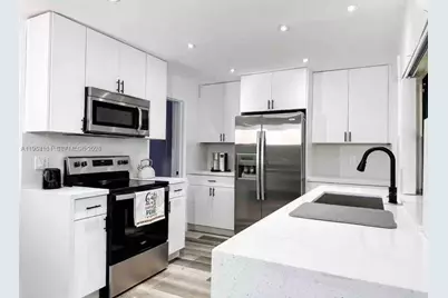 5750 N Andrews Ave, Oakland Park, FL 33309 - Photo 11