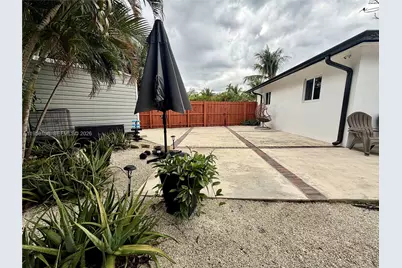 3817 SW 33rd Ct #3817, West Park, FL 33023 - Photo 31