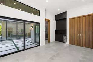 441 NW 44th St, Miami, FL 33127 - Photo 55