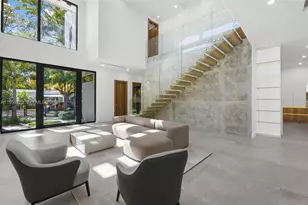 441 NW 44th St, Miami, FL 33127 - Photo 11
