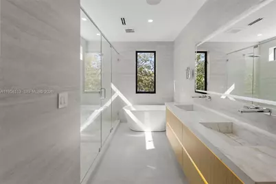 441 NW 44th St, Miami, FL 33127 - Photo 31