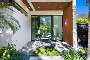 441 NW 44th St, Miami, FL 33127 - Photo 9