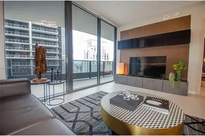 1000 Brickell Plz #4207, Miami, FL 33131 - Photo 5
