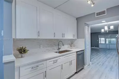 1704 Andros Isle #E1, Coconut Creek, FL 33066 - Photo 3