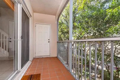 5610 NW 114th Pl #218, Doral, FL 33178 - Photo 11