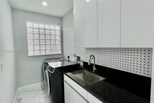 212 SW 179th Ave, Pembroke Pines, FL 33029 - Photo 11