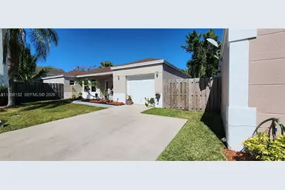 9829 SW 221st St, Cutler Bay, FL 33190 - Photo 3