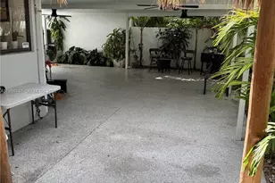 11021 SW 13th St, Pembroke Pines, FL 33025 - Photo 7