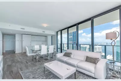 1300 S Miami Ave #4505, Miami, FL 33130 - Photo 5