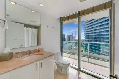 1331 Brickell Bay Dr #3311, Miami, FL 33131 - Photo 5