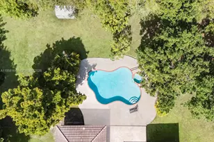 7821 SW 129th Terrace, Pinecrest, FL 33156 - Photo 31