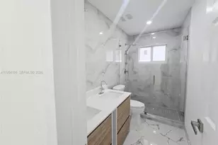 2530 NW 111th St, Miami, FL 33167 - Photo 37