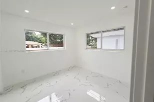 2530 NW 111th St, Miami, FL 33167 - Photo 33