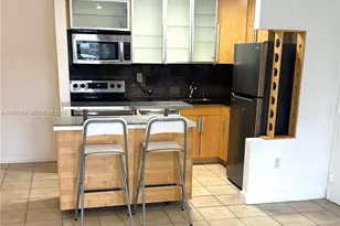 7195 NW 179th St, Hialeah, FL 33015 - Photo 3