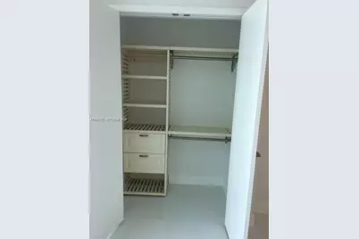 1080 Brickell Ave #1405, Miami, FL 33131 - Photo 13