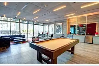 1080 Brickell Ave #1405, Miami, FL 33131 - Photo 7