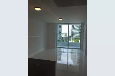 1080 Brickell Ave #1405, Miami, FL 33131 - Photo 11
