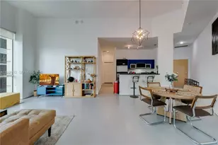 253 NE 2nd St, Miami, FL 33132 - Photo 3