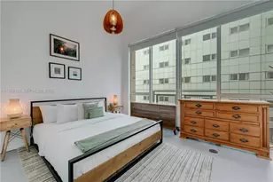 253 NE 2nd St, Miami, FL 33132 - Photo 5