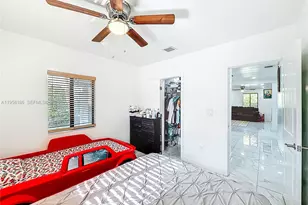 10045 SW 172nd St, Miami, FL 33157 - Photo 21