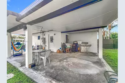 10045 SW 172nd St, Miami, FL 33157 - Photo 31