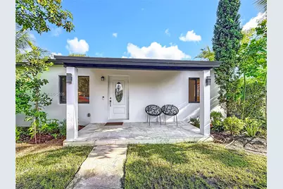 10045 SW 172nd St, Miami, FL 33157 - Photo 9