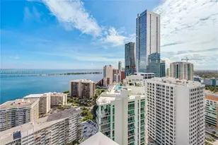1331 Brickell Bay Dr, Miami, FL 33131 - Photo 9
