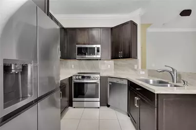 17102 SW 33rd Ct, Miramar, FL 33027 - Photo 3