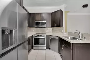 17102 SW 33rd Ct, Miramar, FL 33027 - Photo 3