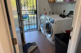 416 NW 9th Pl, Florida City, FL 33034 - Photo 21