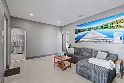 1780 NW 49th St, Miami, FL 33142 - Photo 27