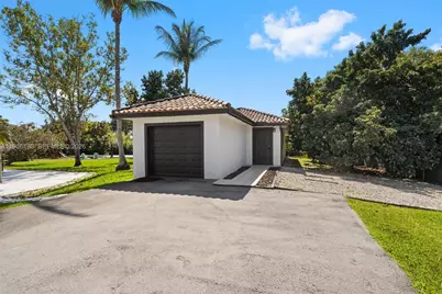 16800 SW 190th St, Miami, FL 33187 - Photo 45