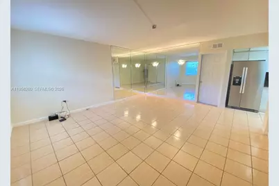 801 Meridian Ave #2E, Miami Beach, FL 33139 - Photo 1