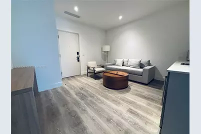 239 SW 9th St #405, Miami, FL 33130 - Photo 3